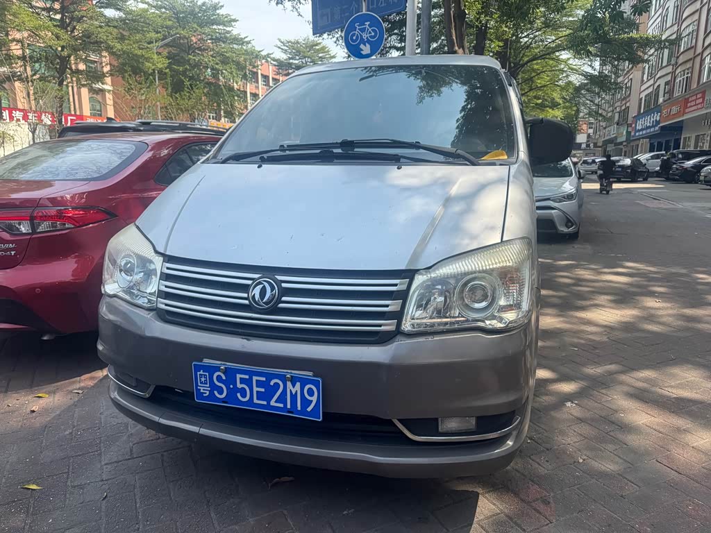 Dongfeng 2017 M3L 1.6L 7 мест Comfort