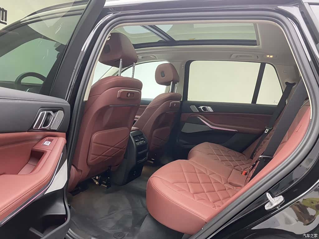 BMW X5, 2025 19