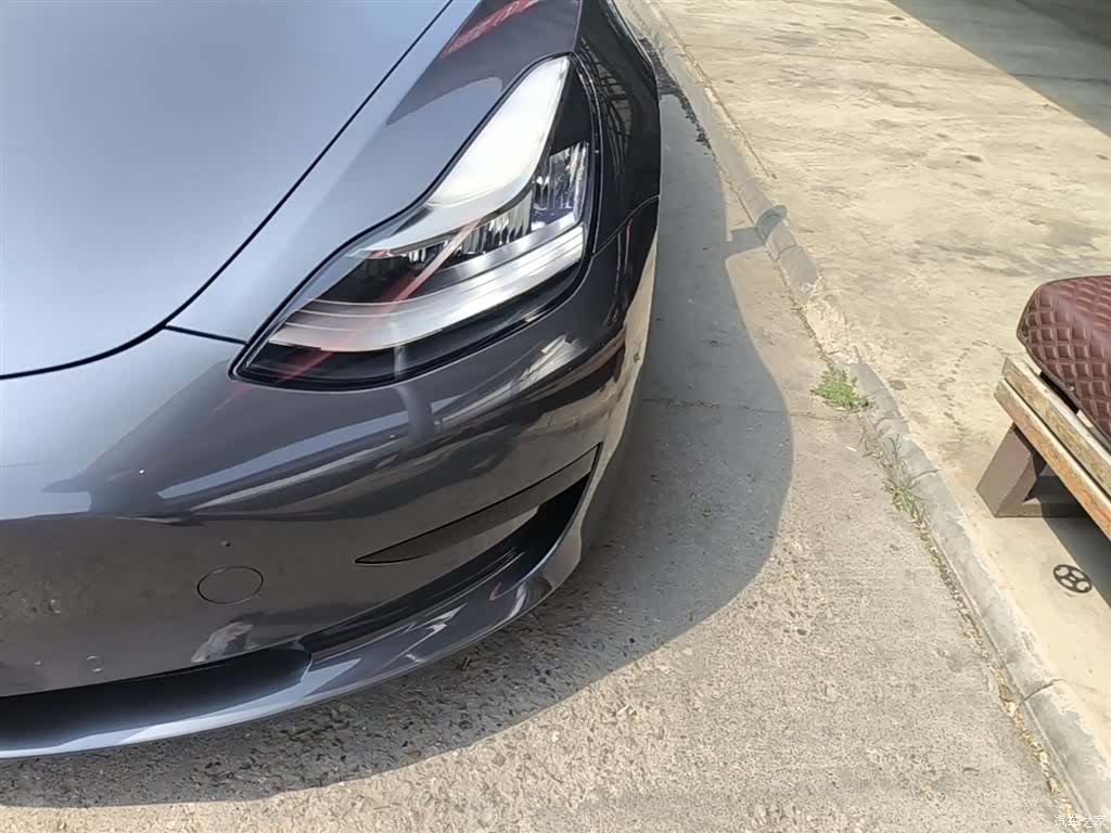 Tesla Model 3, 2020 24