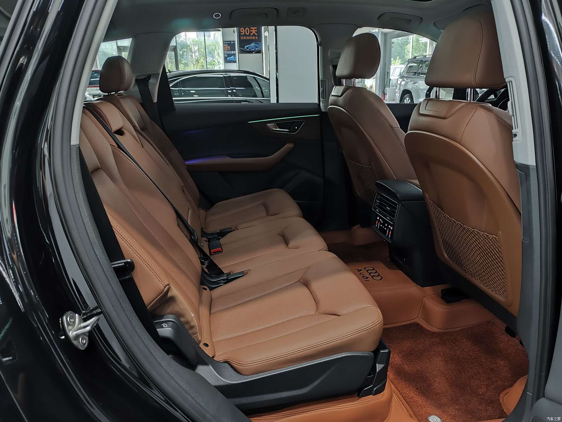 Audi Q7, 2022 14
