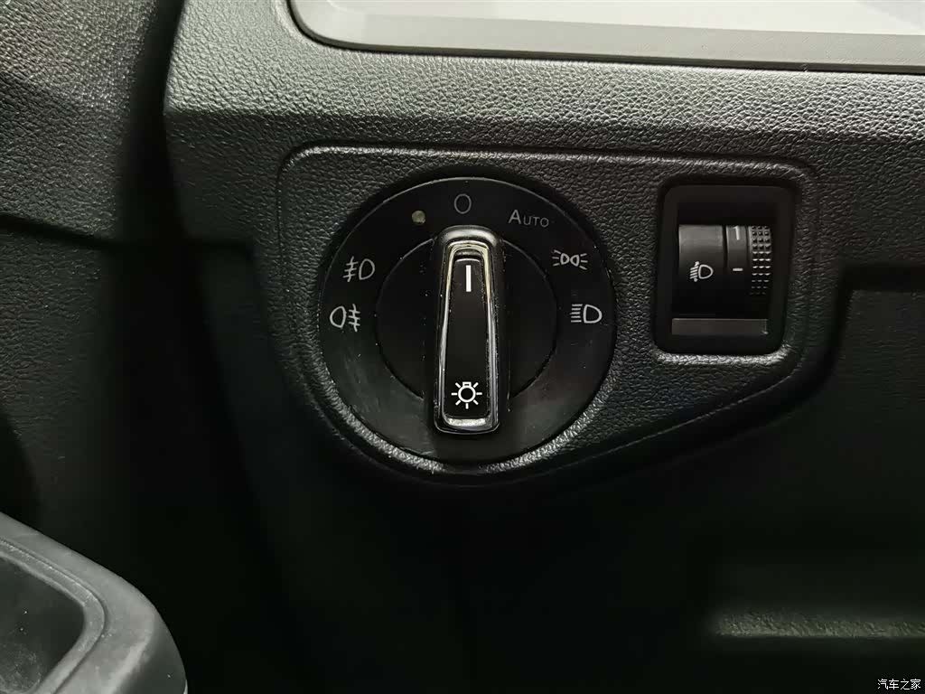 Volkswagen Lamando, 2019 21