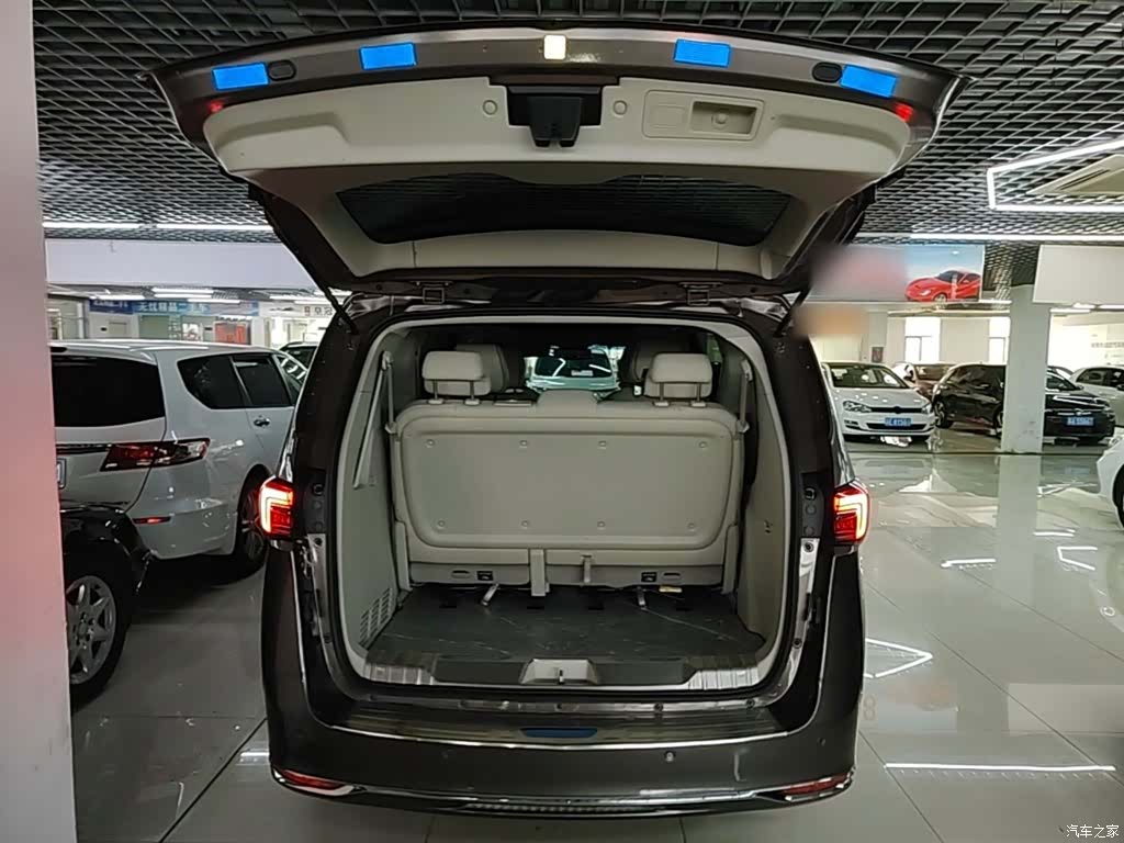 Buick GL8, 2020 19