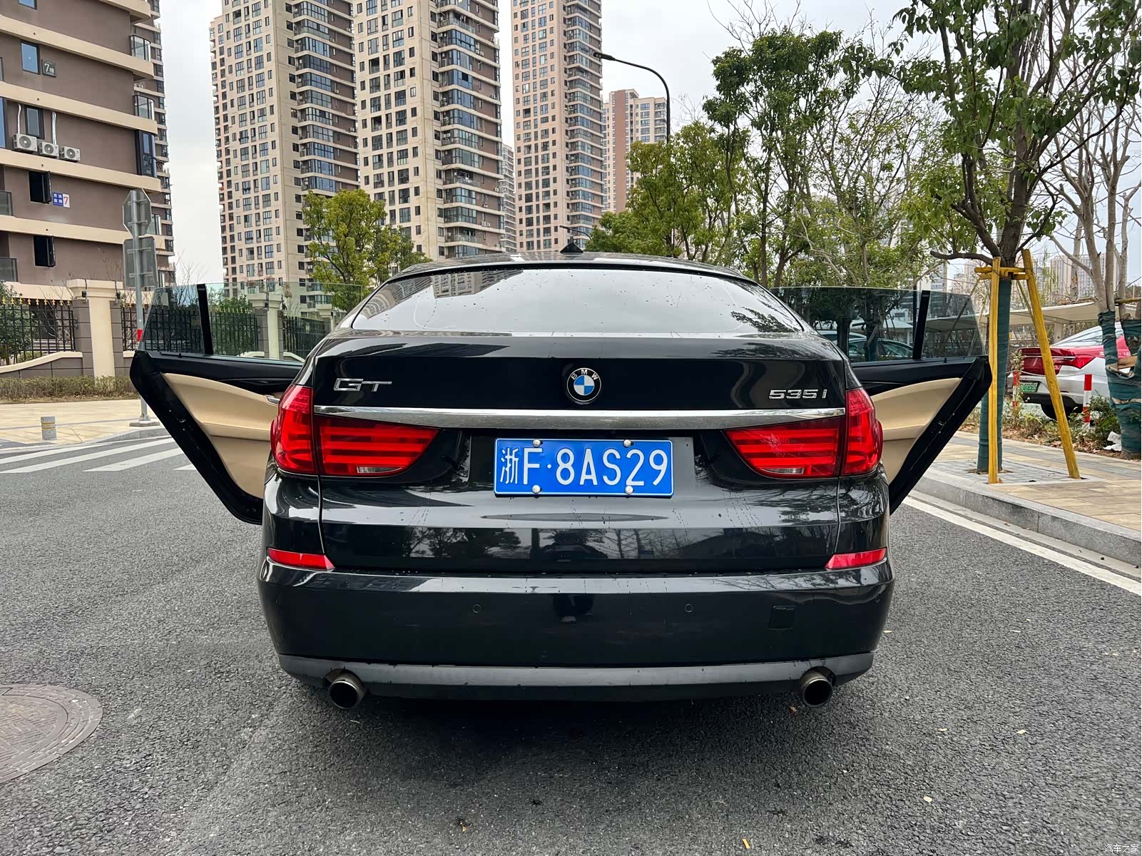 BMW 5 Series, 2010 17