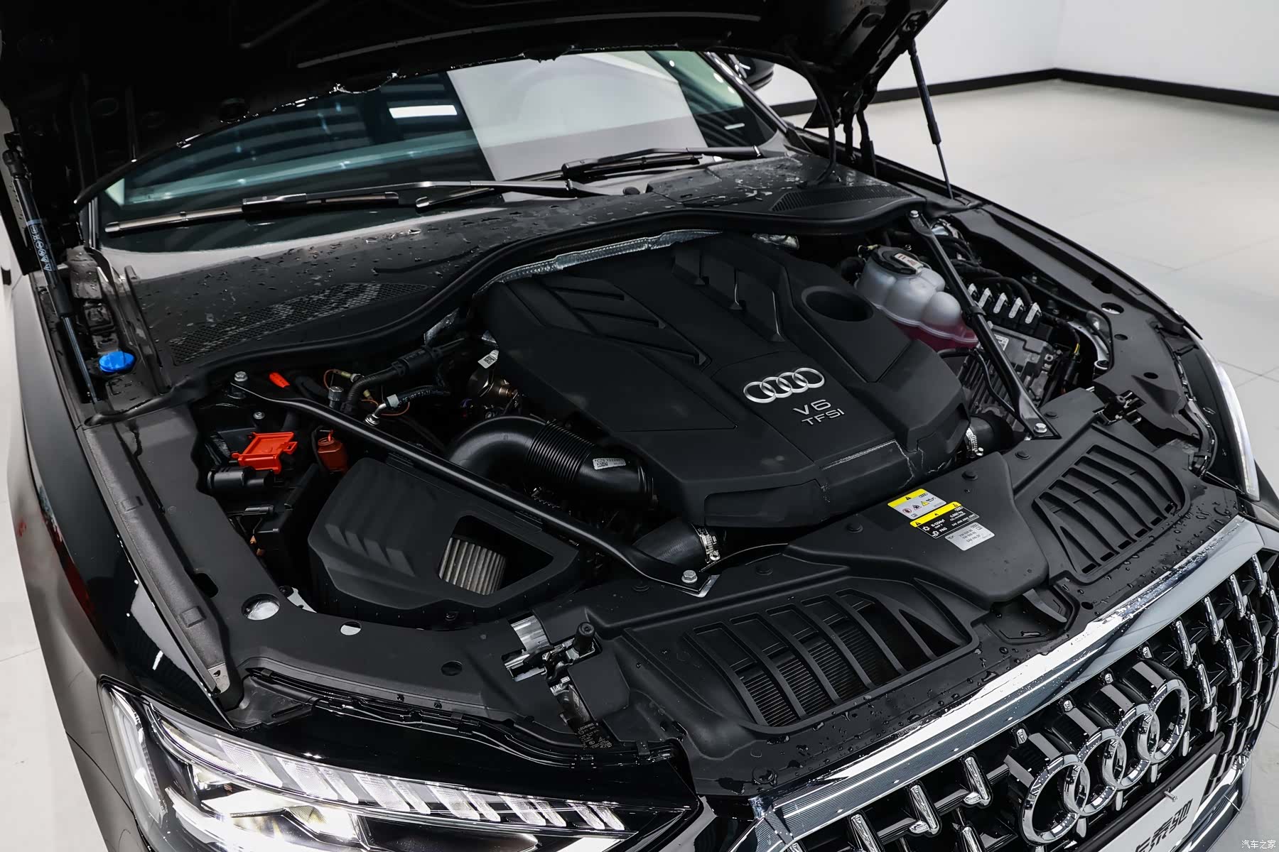 Audi A8L, 2026 25