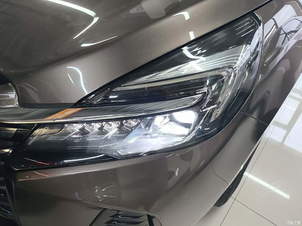 Buick GL8, 2023 19