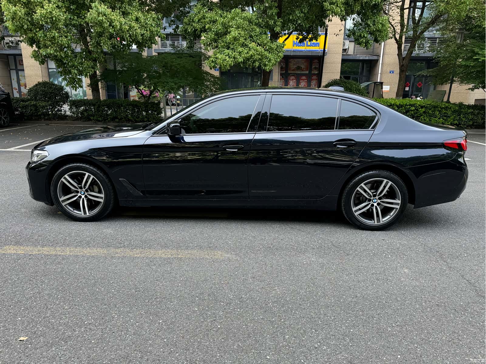 BMW 5 Series, 2021 2