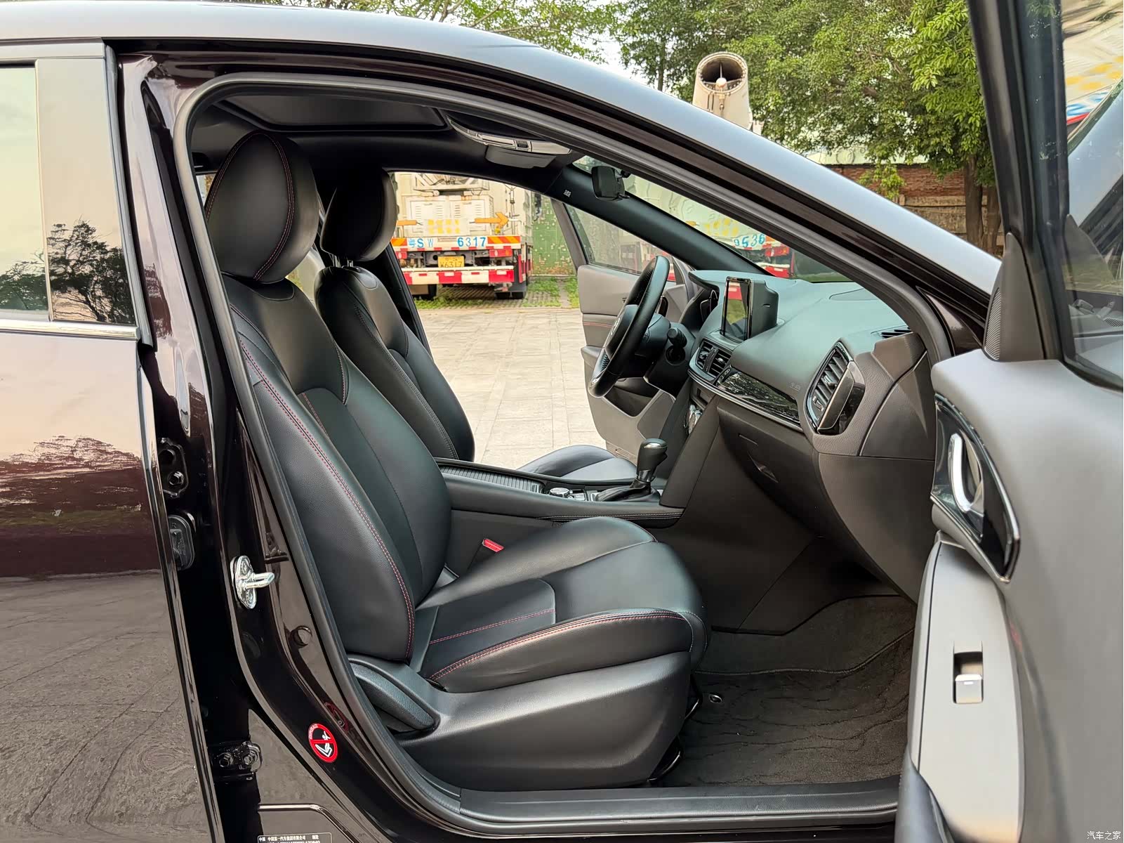 Mazda CX-4, 2022 12