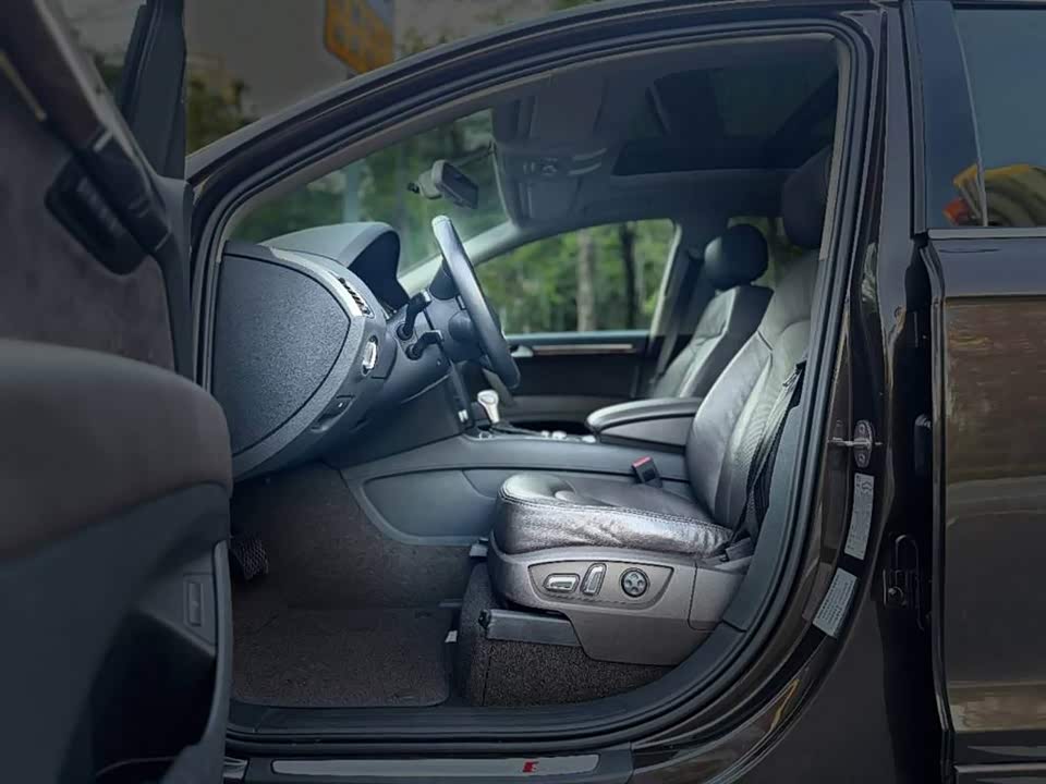 Audi Q7 Audi Q7