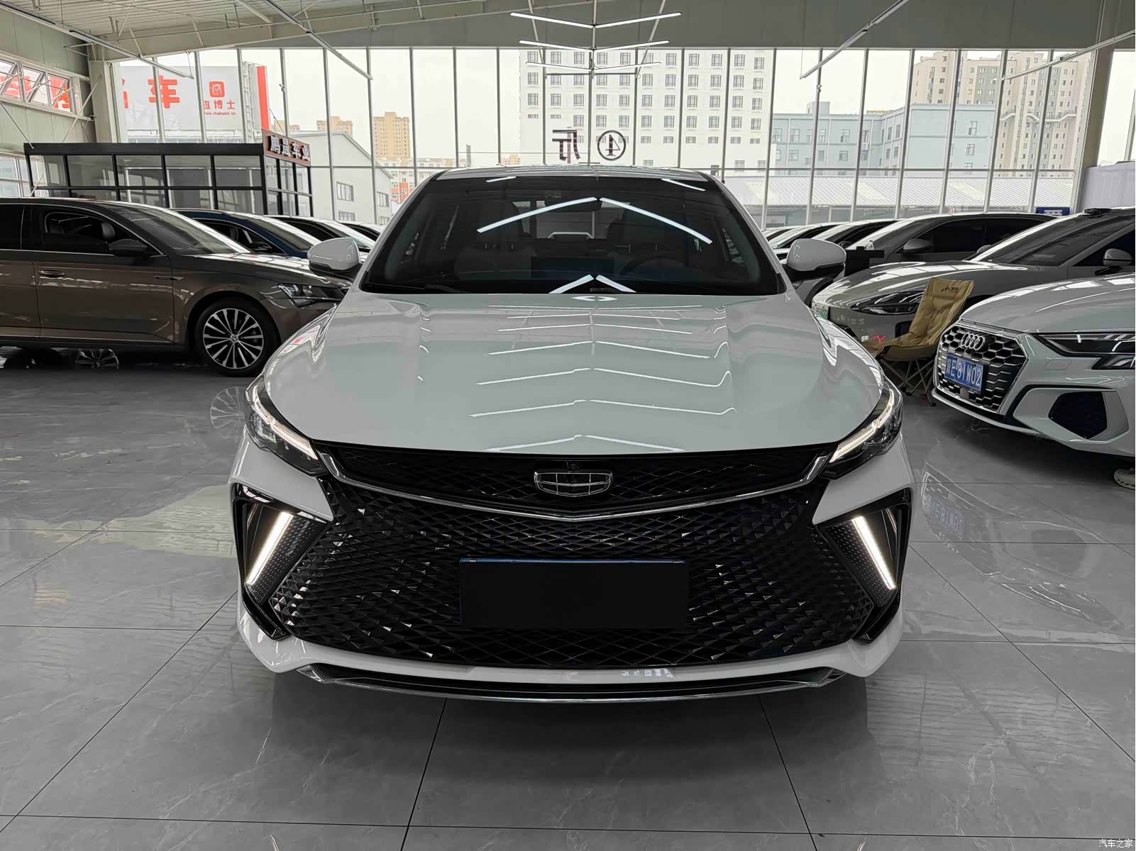 Geely Emgrand, 2022 2