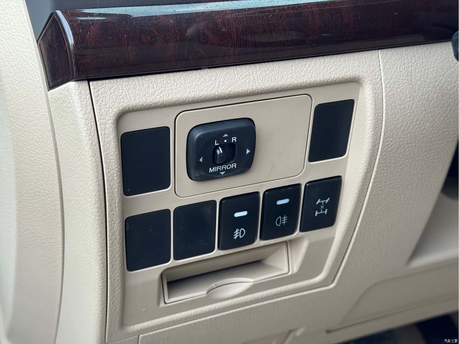 Toyota Land Cruiser, 2016 9
