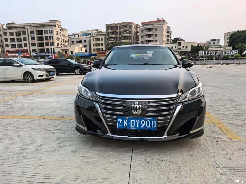 Toyota Crown, 2016 2