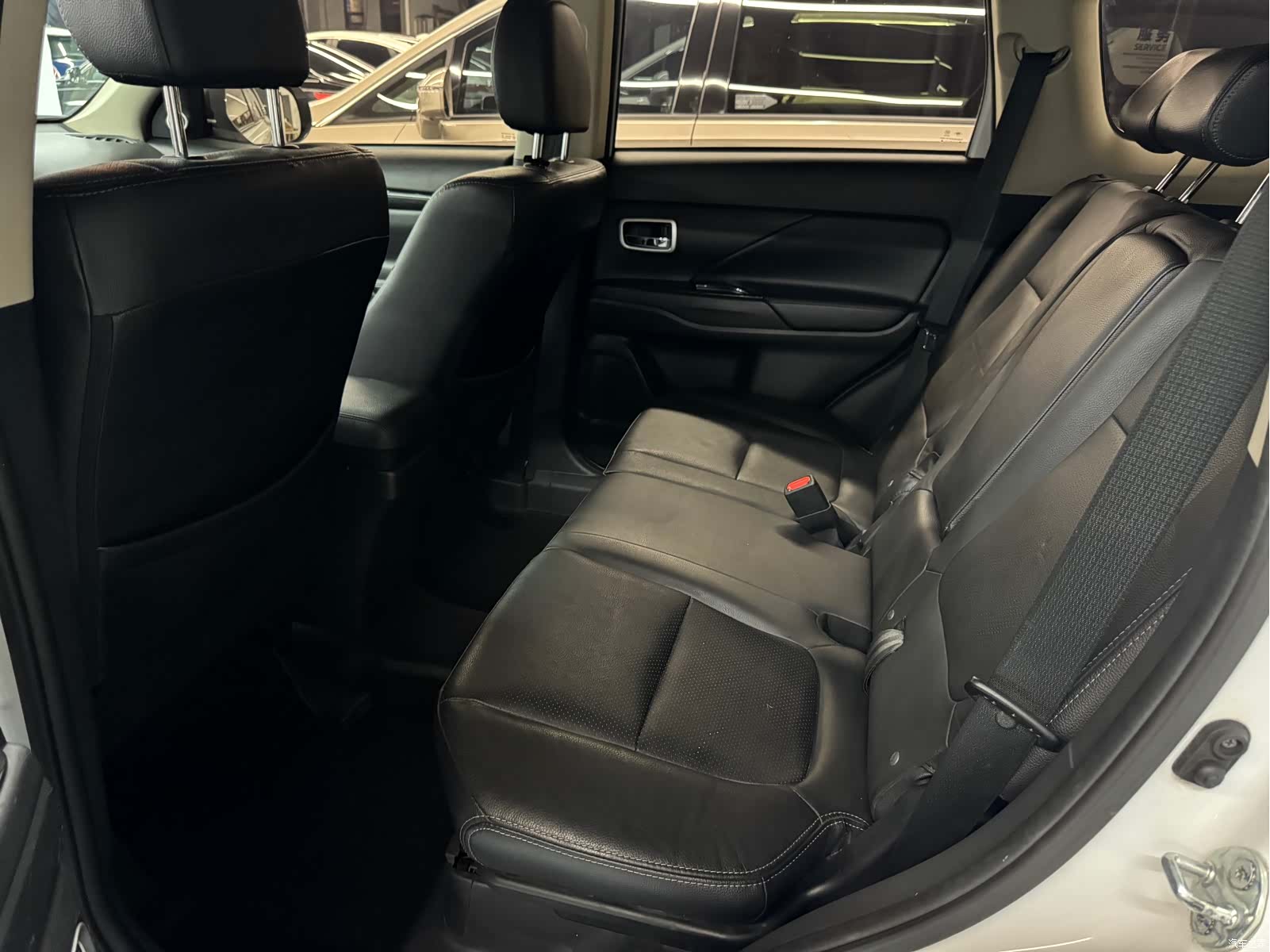 Mitsubishi Outlander, 2018 8