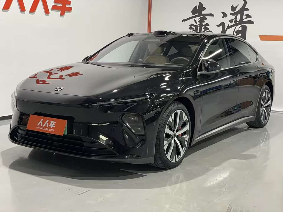 NIO ET7