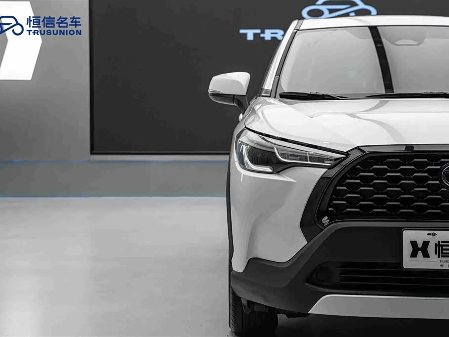 Toyota Corolla Sharp amplifier