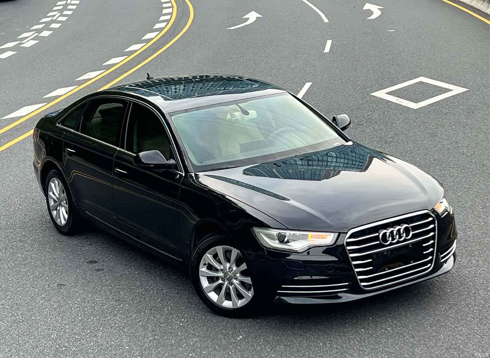 Audi A6L, 2012 3