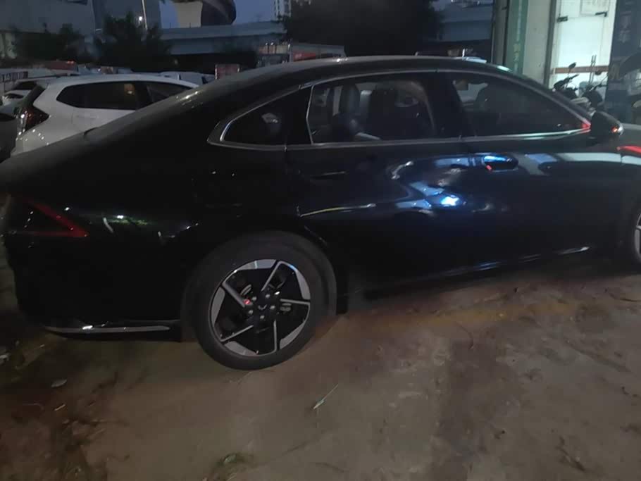 Wuling Wuling Starlight