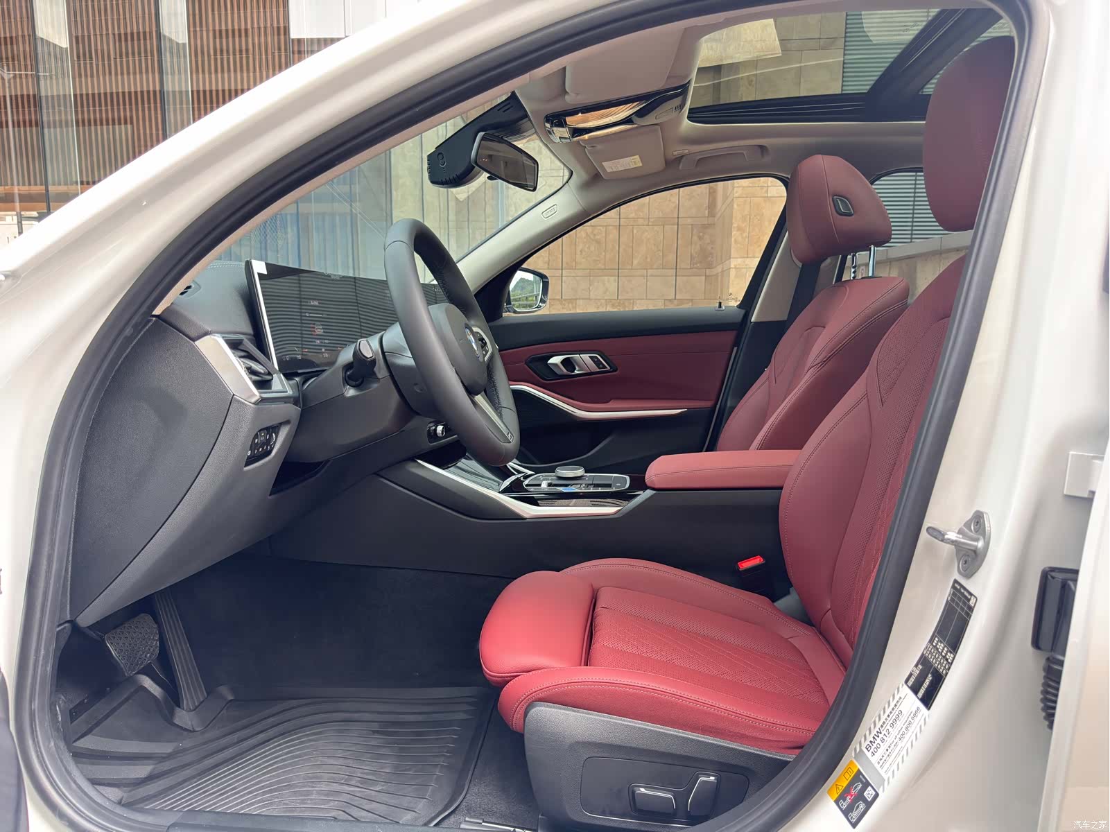 BMW i3, 2024 14