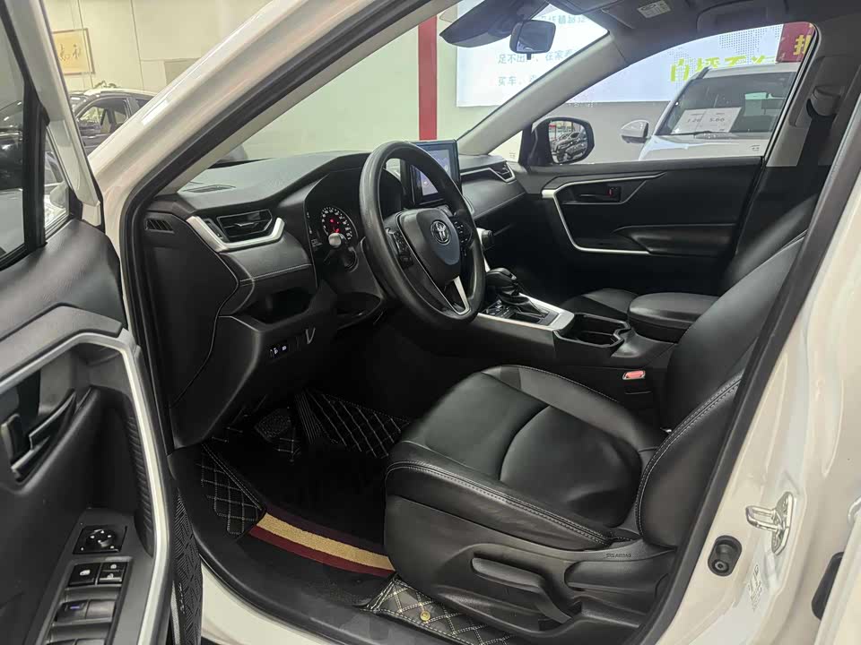 Toyota RAV4 Rongfang