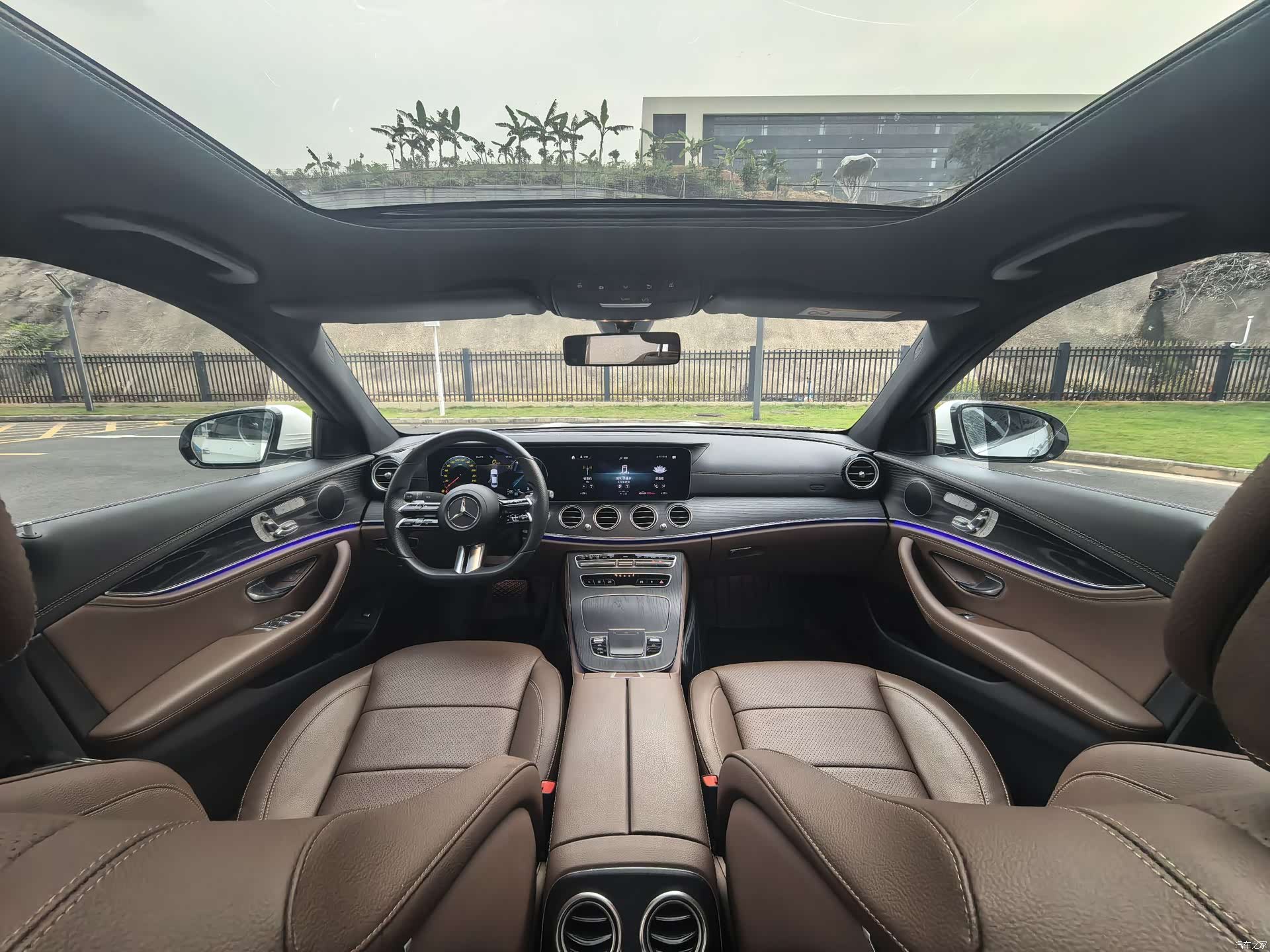 Mercedes-Benz E-Class, 2021 9