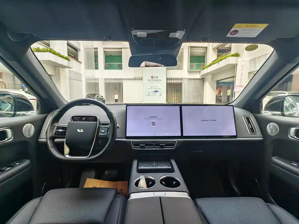 Li Auto Ideal L6