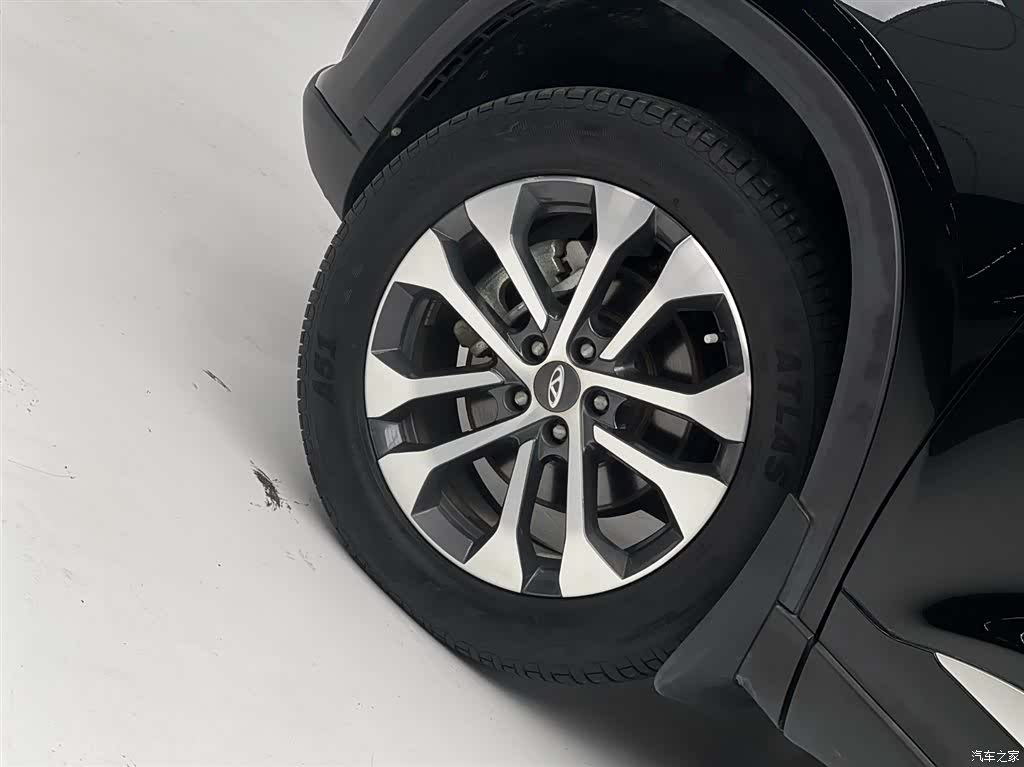 Chery Tiggo 8, 2023 12