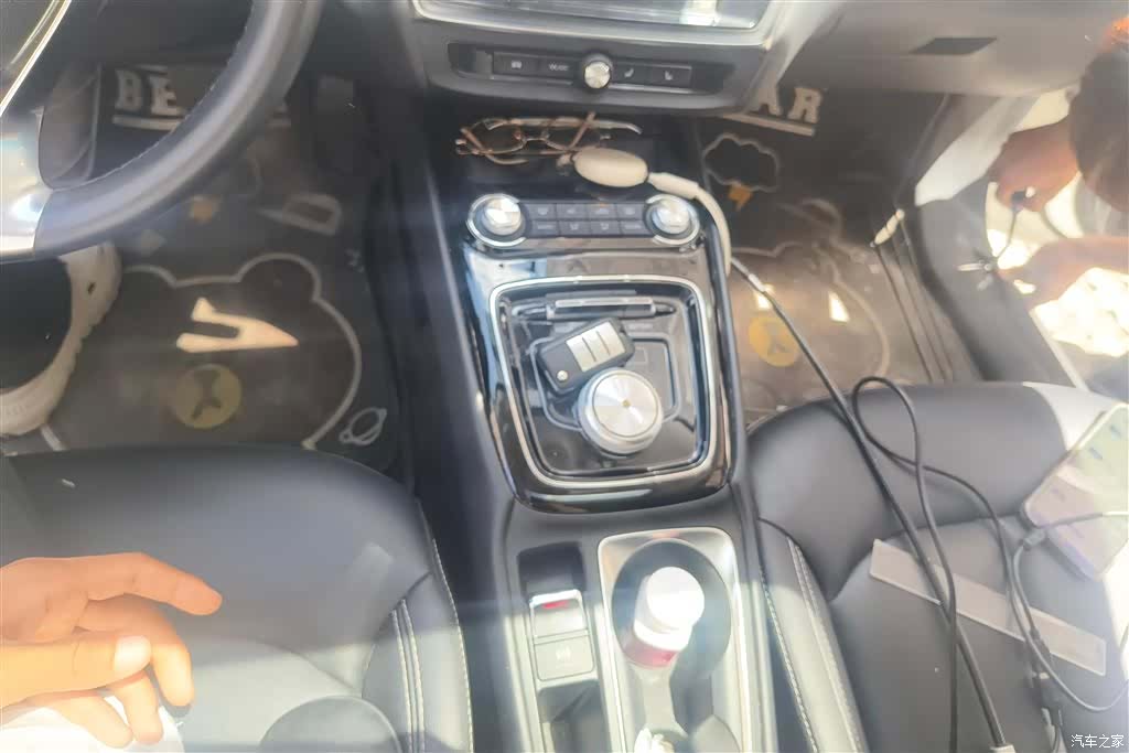 Roewe Ei5, 2019 16