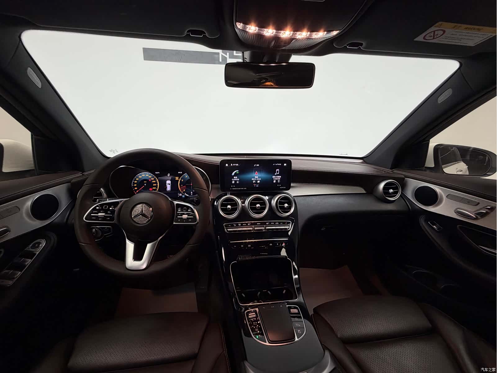 Mercedes-Benz GLC, 2022 11