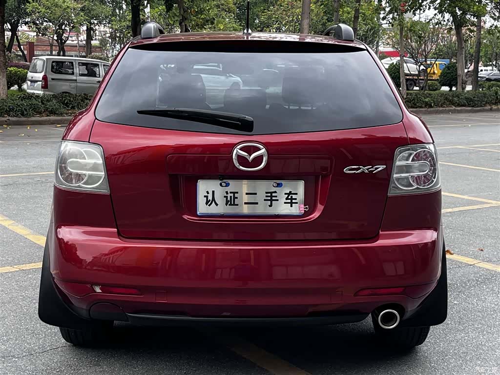 Mazda CX-7, 2010 7