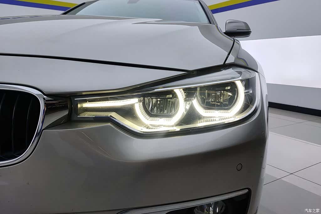 BMW 3 Series, 2016 все фото