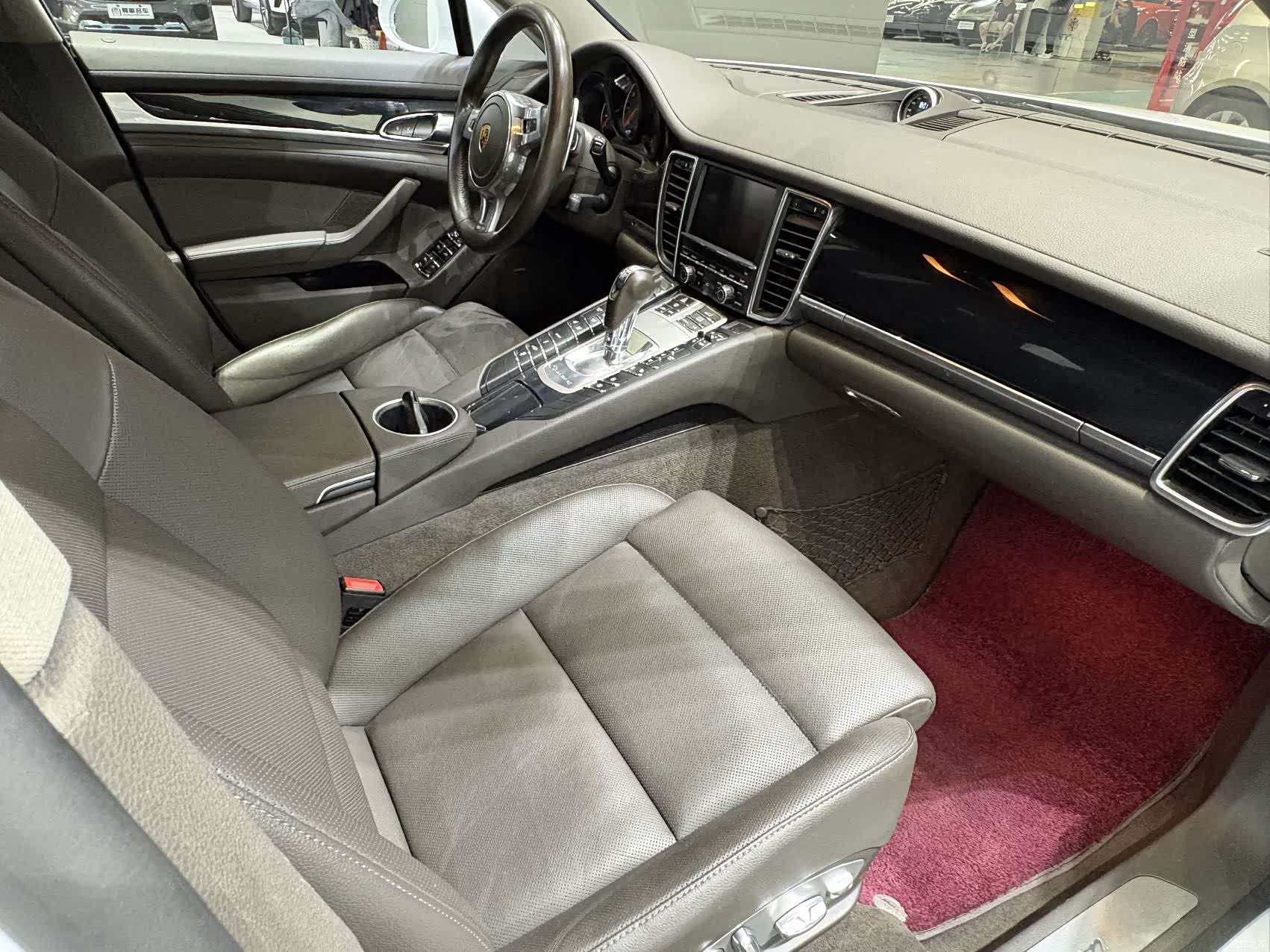 Porsche Panamera, 2016 11