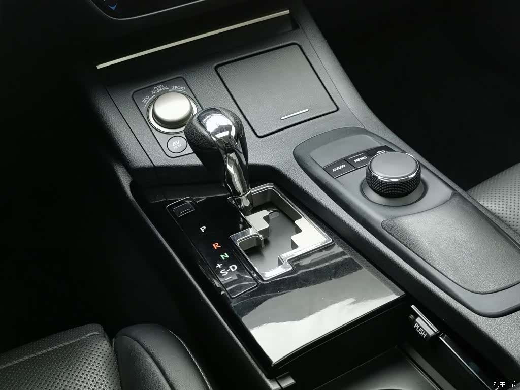 Lexus ES, 2014 13