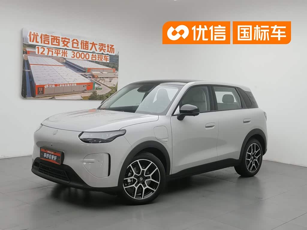 Leapmotor A10