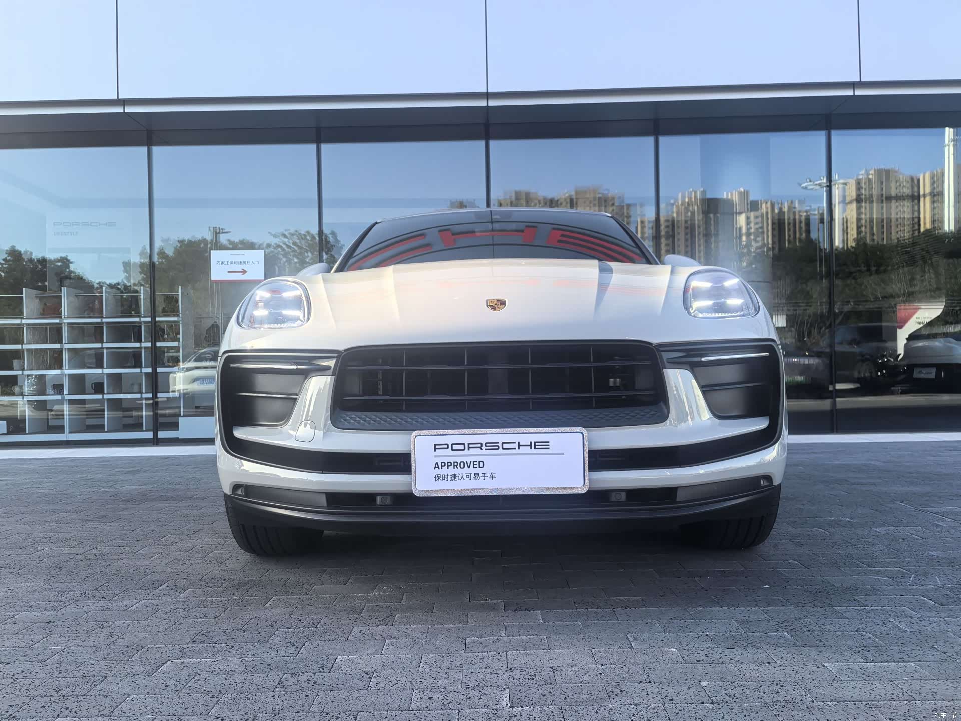 Porsche Macan, 2024 4