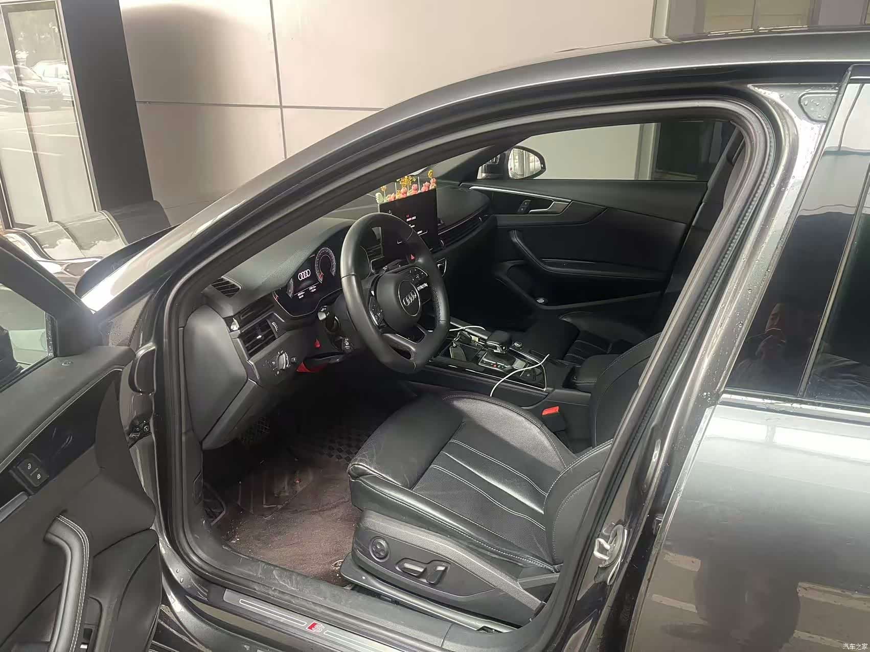 Audi A4L, 2023 3