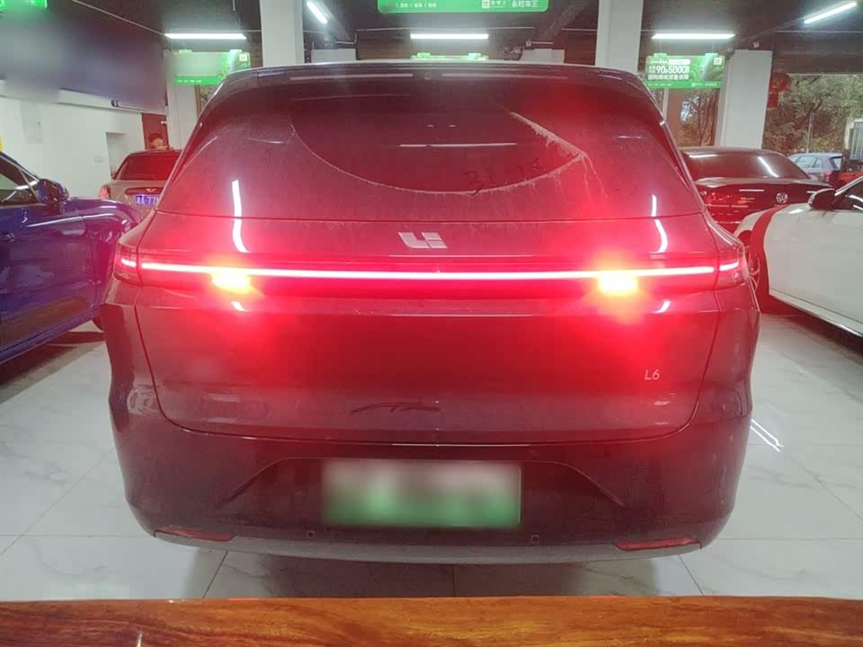 Li Auto Ideal L6