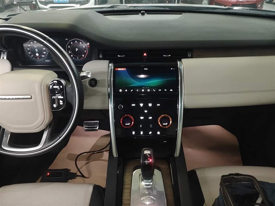 Land Rover Discover sports