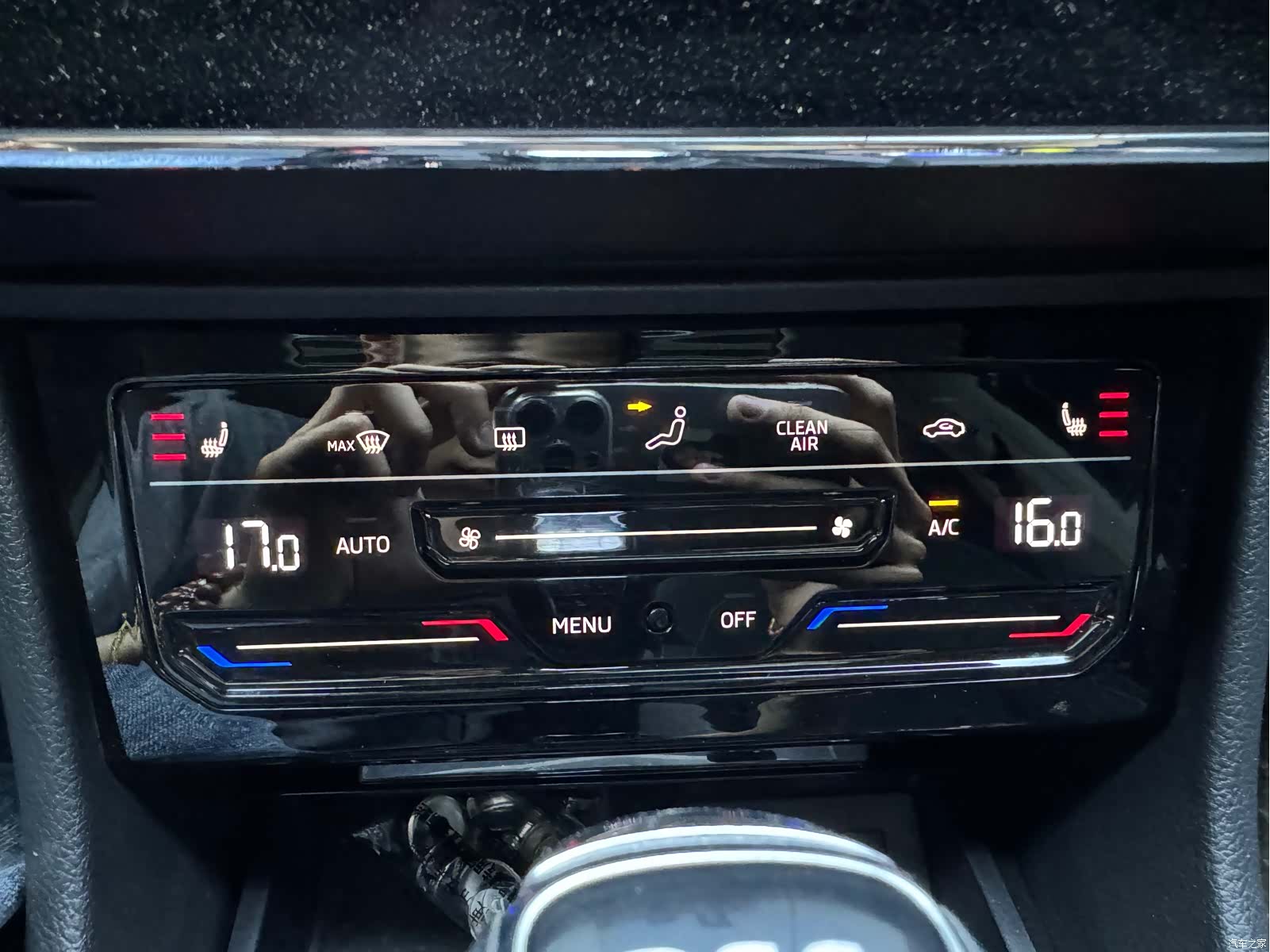 Skoda Superb, 2023 12
