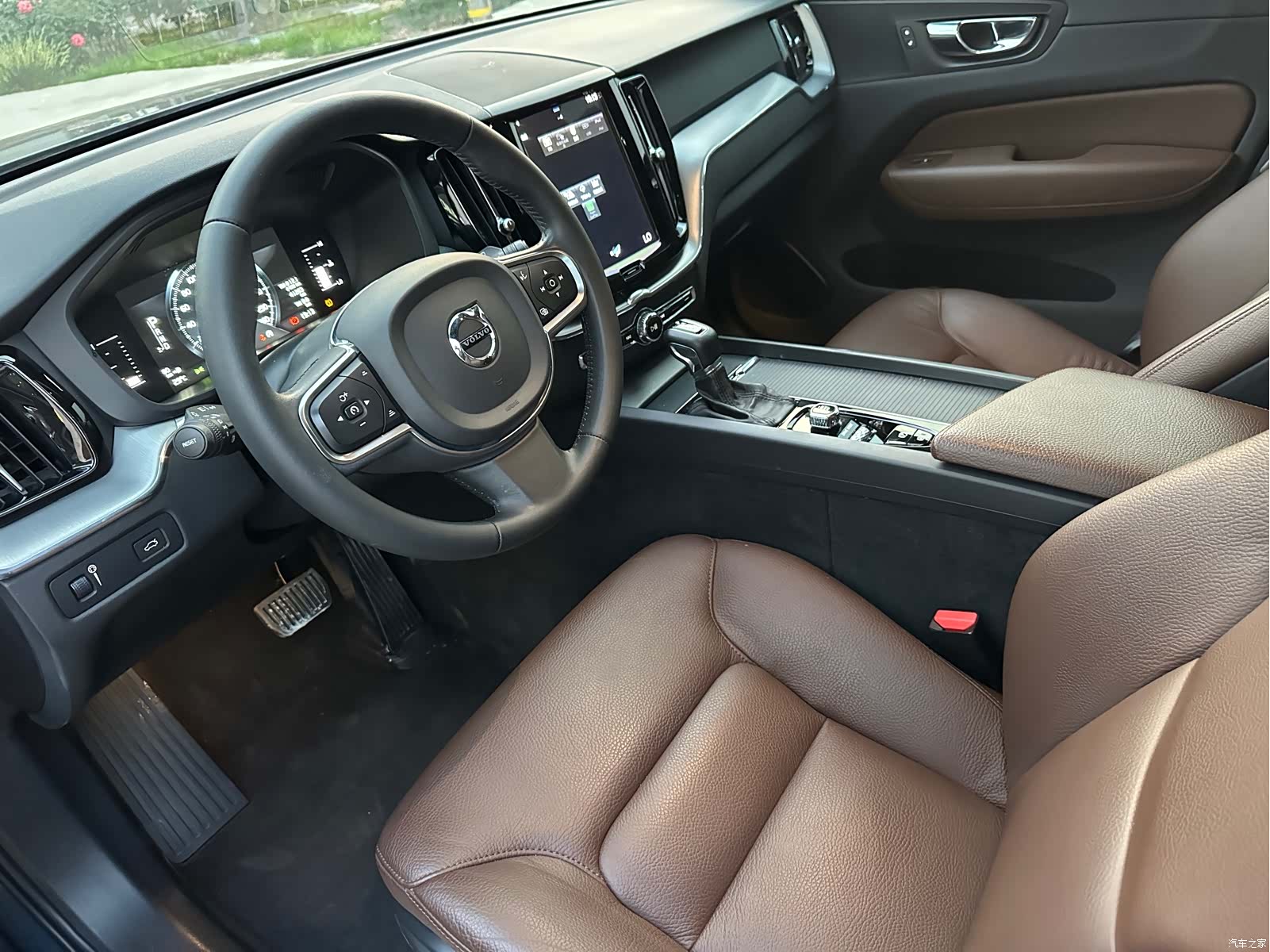 Volvo XC60, 2020 12