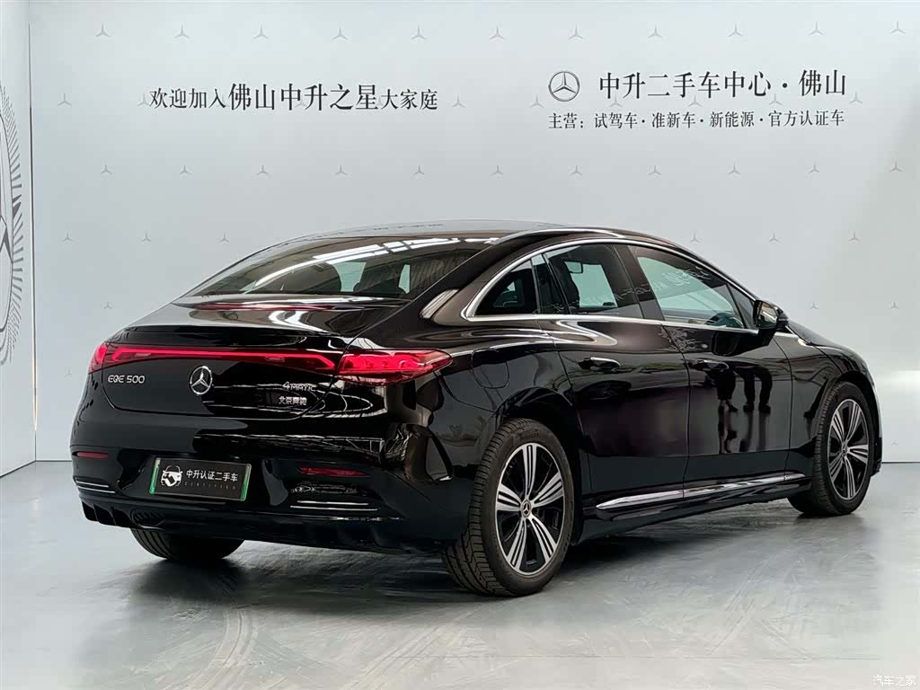 Mercedes-Benz EQE, 2025 2