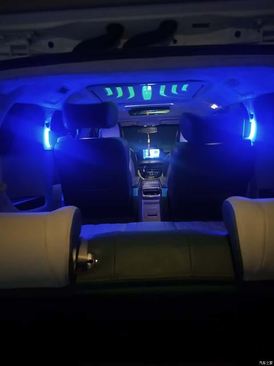 Buick GL8, 2021 8
