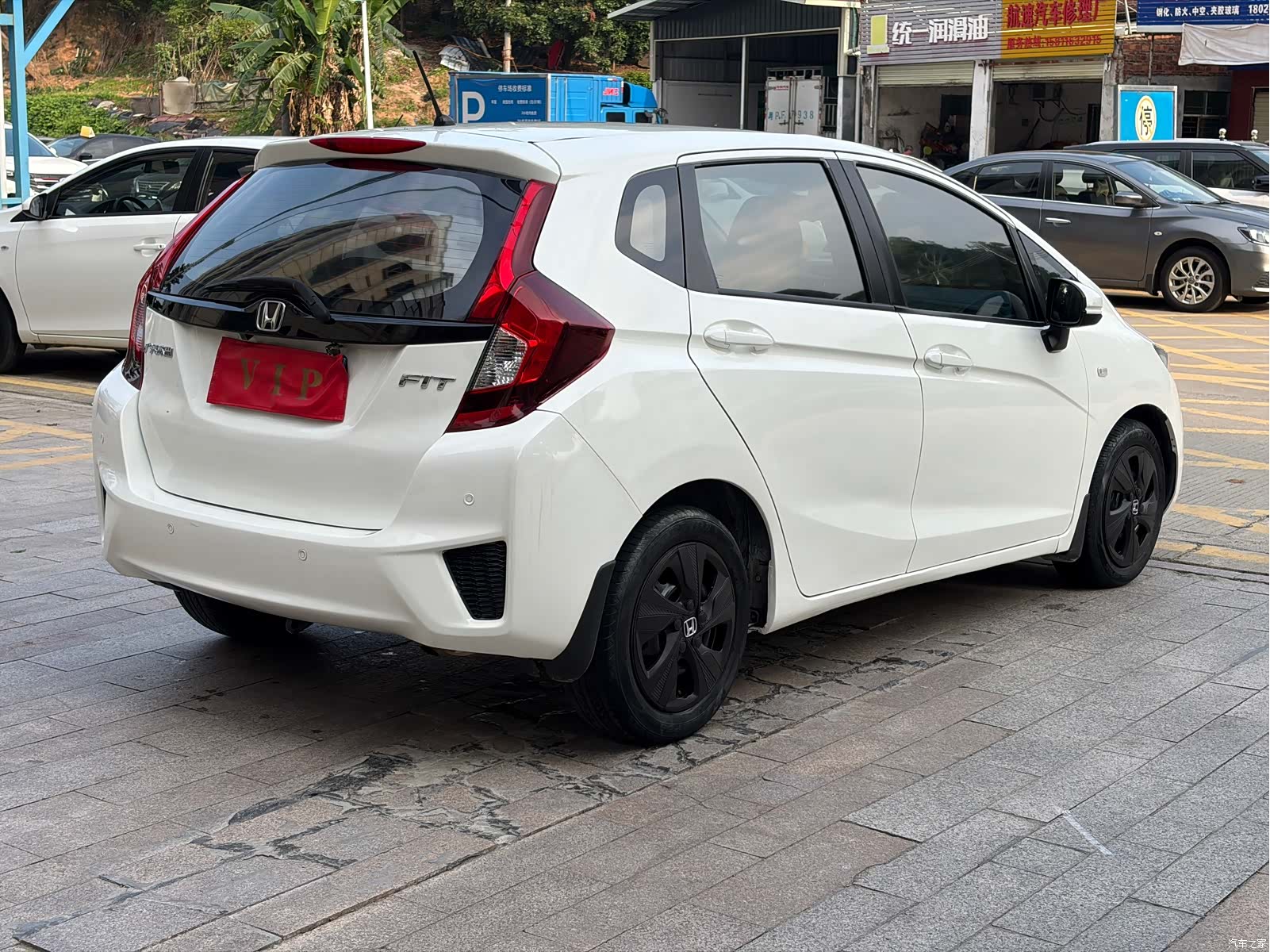 Honda Fit, 2017 9