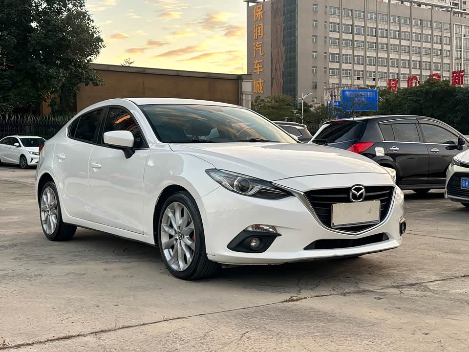 Mazda 3 Angkesaila