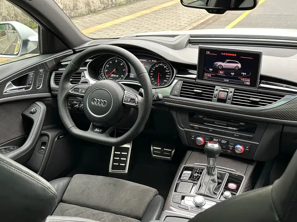 Audi RS 6 Audi RS 6