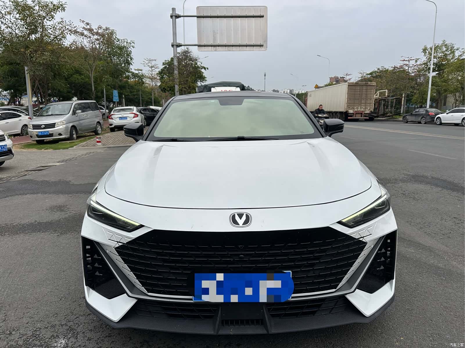 Changan UNI-V, 2023 2