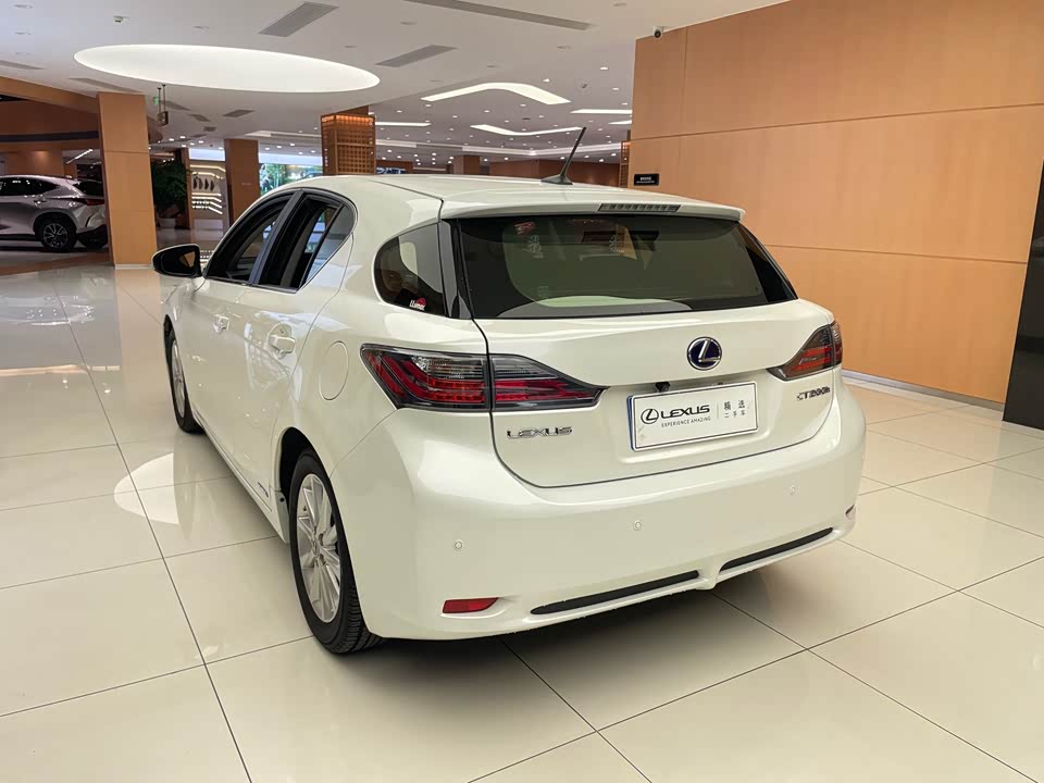 Lexus CT