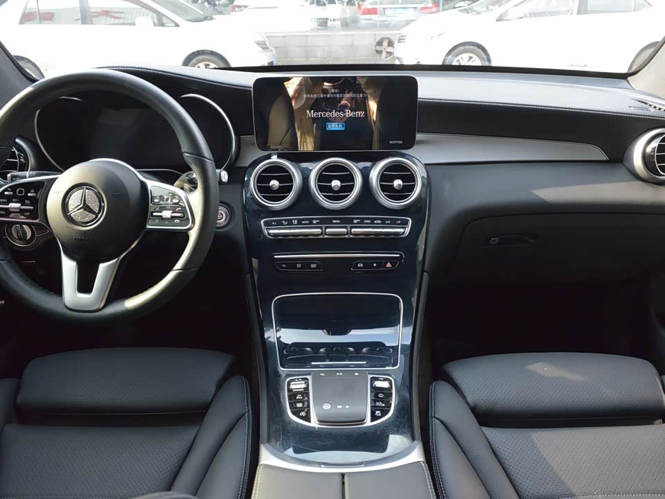Mercedes-Benz GLC Mercedes-Benz GLC