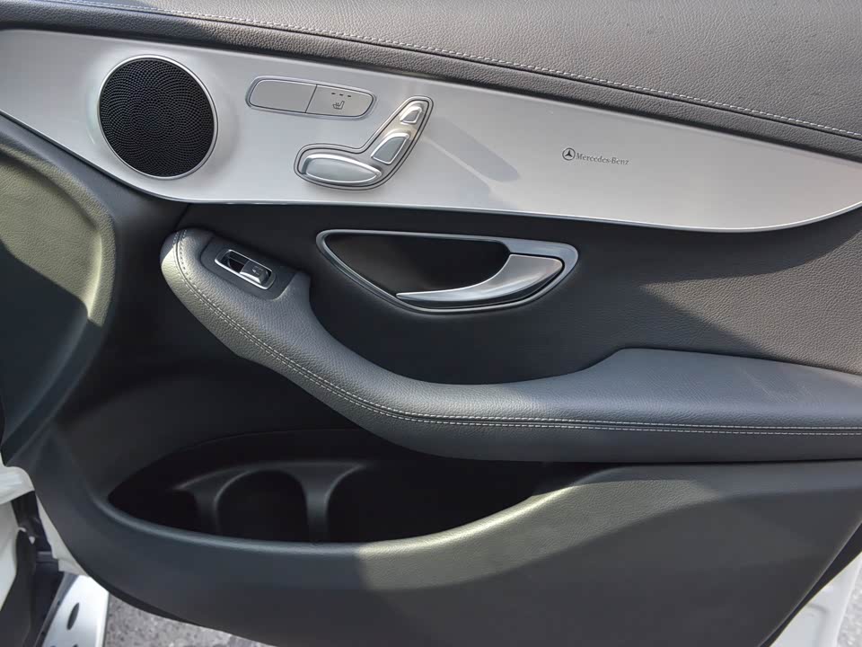 Mercedes-Benz GLC Mercedes-Benz GLC