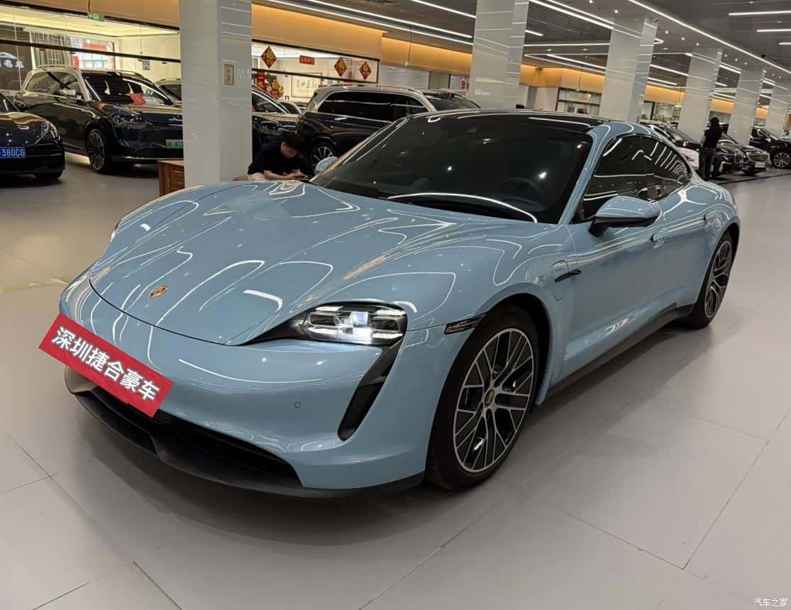 Porsche Taycan, 2021 1