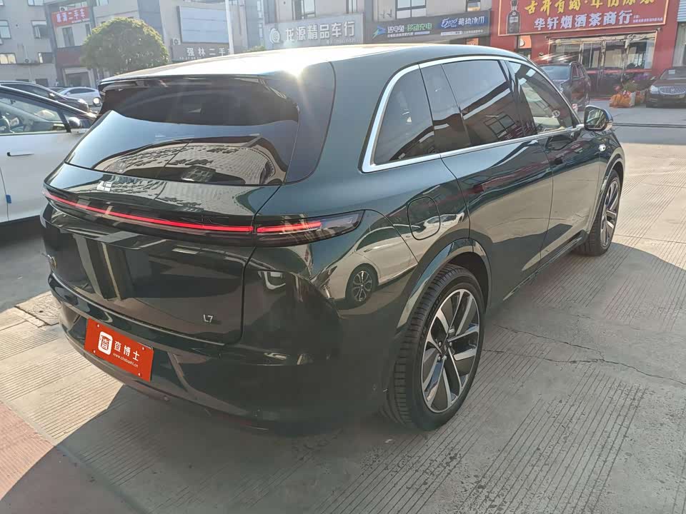 Li Auto Ideal L7