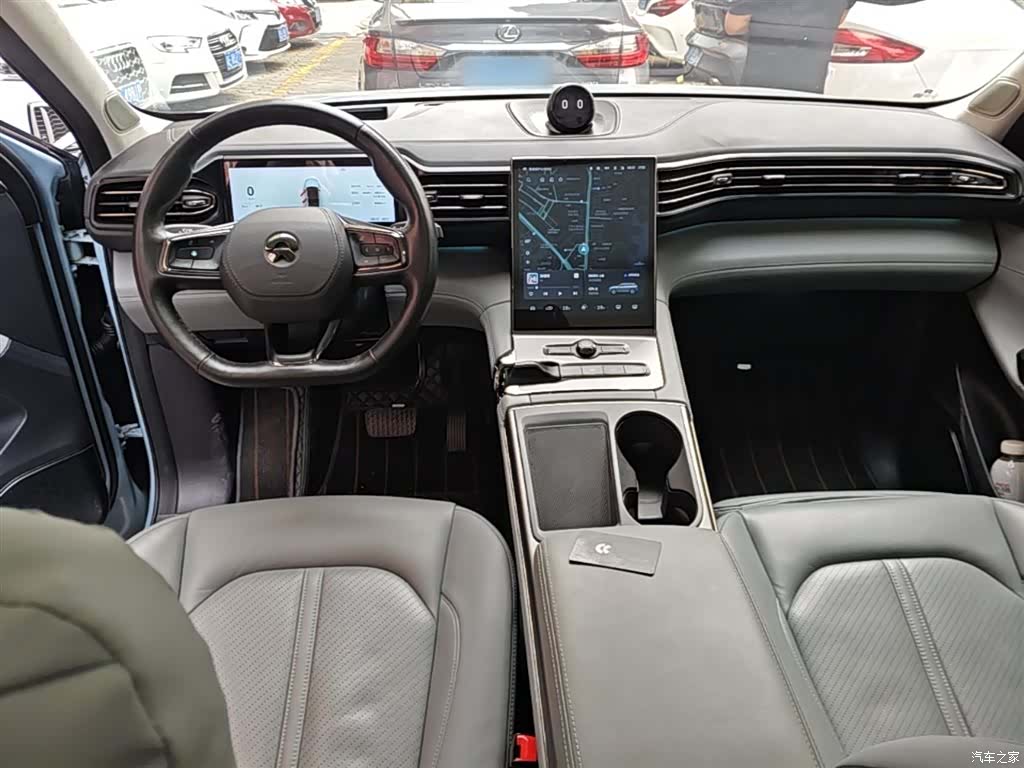 NIO ES6, 2021 10
